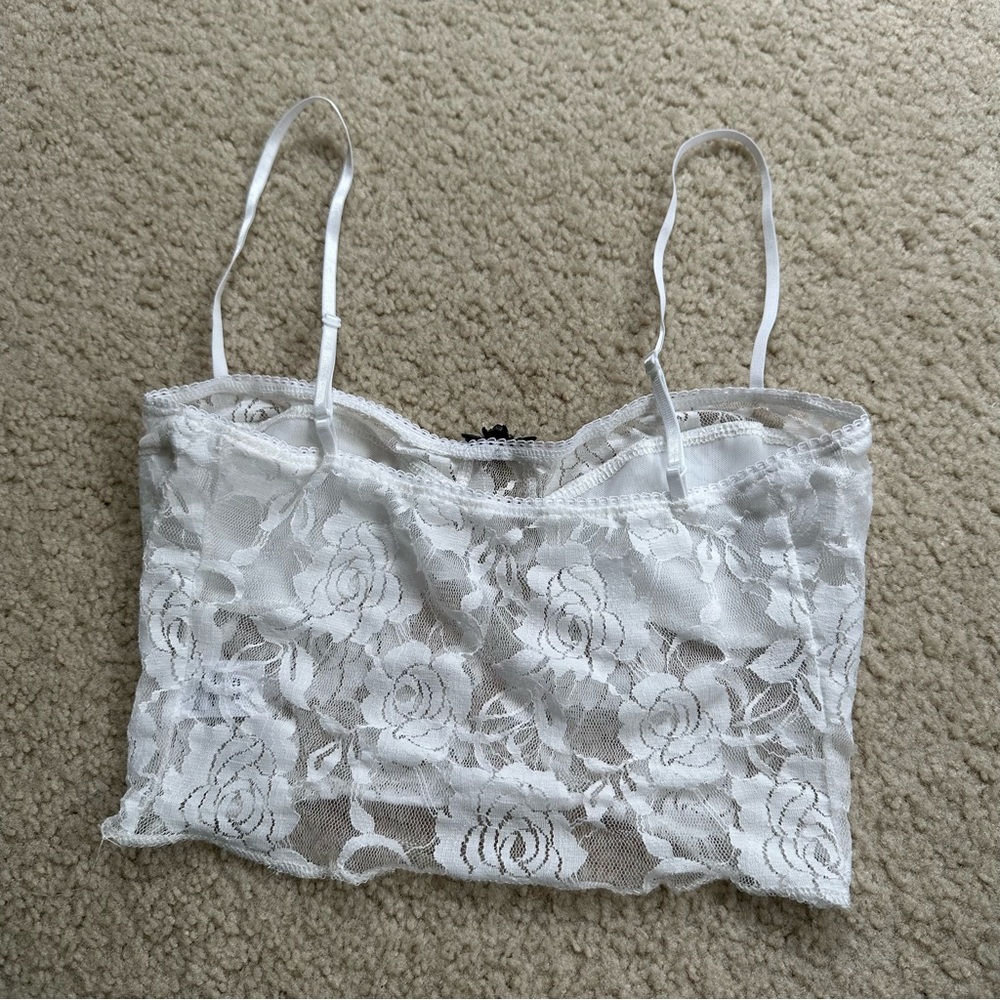 Relisted in my closet! 
Boys Lie UO Urban Outfitters white cropped lace bustier - Picture 6 of 7